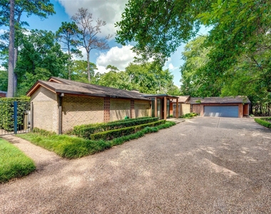 15 Saddlebrook Lane - Photo Thumbnail 1