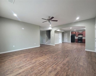 6051 25th Street - Photo Thumbnail 2