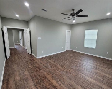 6051 25th Street - Photo Thumbnail 23