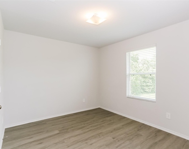 2707 Bouvardia Way - Photo Thumbnail 5