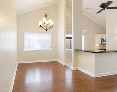 2419 Woven Wood Lane - Photo Thumbnail 7