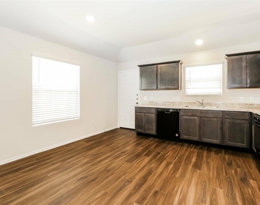 2321 Blue Opal Lane - Photo Thumbnail 1