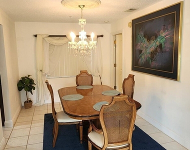 610 Palm Drive - Photo Thumbnail 5