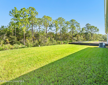 2192 Vinifera Drive - Photo Thumbnail 18