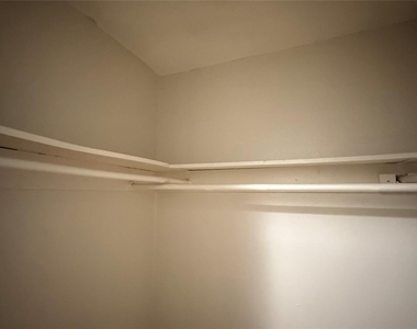 502 West Alabama Street - Photo Thumbnail 4
