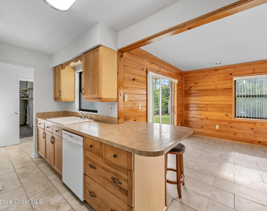 623 Hillcrest Avenue - Photo Thumbnail 11