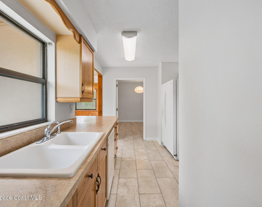 623 Hillcrest Avenue - Photo Thumbnail 14