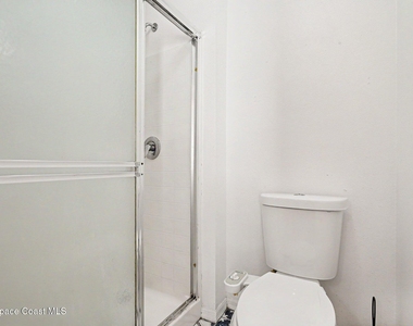 2781 Maderia Circle - Photo Thumbnail 10