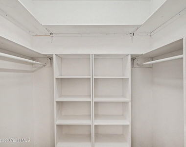 2781 Maderia Circle - Photo Thumbnail 11