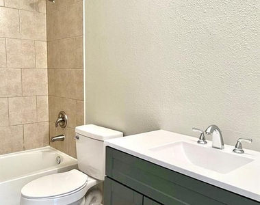 139 Masterson Street - Photo Thumbnail 9