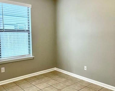 139 Masterson Street - Photo Thumbnail 8
