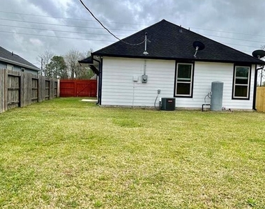 139 Masterson Street - Photo Thumbnail 14