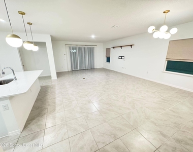 2412 Carrick Street Nw - Photo Thumbnail 9