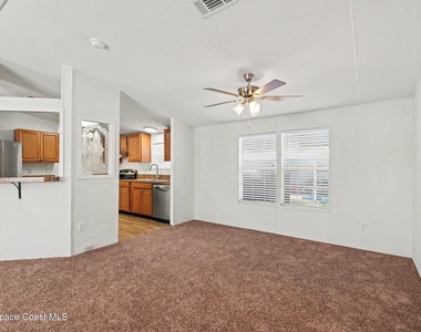 423 Brozman Lane - Photo Thumbnail 5