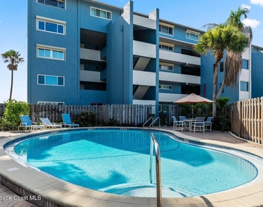 5050 Ocean Beach Boulevard - Photo Thumbnail 20