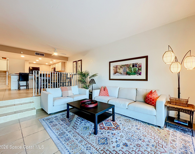 5050 Ocean Beach Boulevard - Photo Thumbnail 10