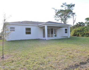 1043 Walden Boulevard Se - Photo Thumbnail 25