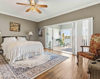 905 N Harbor City Boulevard - Photo Thumbnail 21