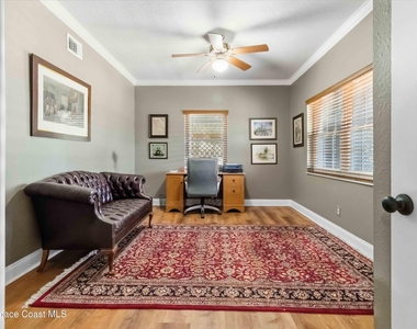 905 N Harbor City Boulevard - Photo Thumbnail 5