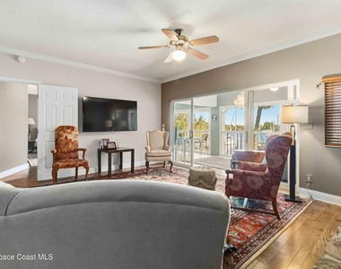 905 N Harbor City Boulevard - Photo Thumbnail 8