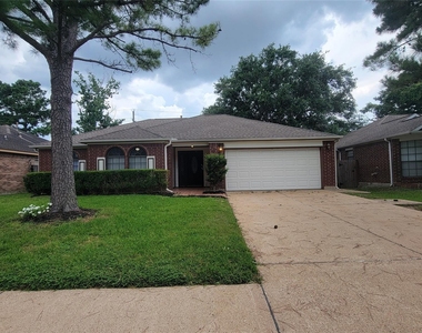 3335 Lakeland Gardens Drive - Photo Thumbnail 1