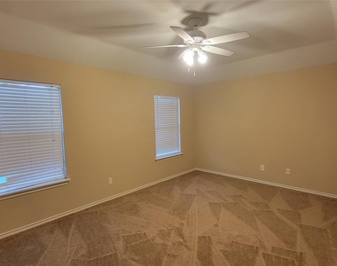 3335 Lakeland Gardens Drive - Photo Thumbnail 13