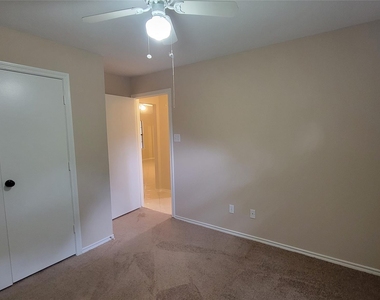 3335 Lakeland Gardens Drive - Photo Thumbnail 26