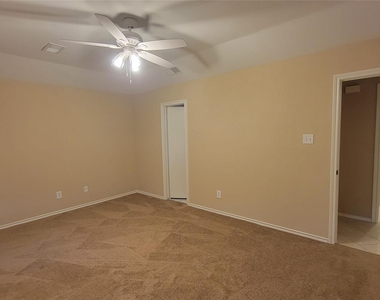 3335 Lakeland Gardens Drive - Photo Thumbnail 14