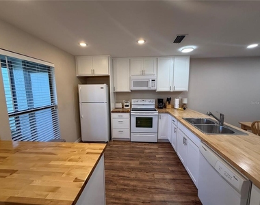 2130 Bancroft Place - Photo Thumbnail 5