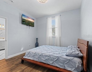 234 W Magnolia Street - Photo Thumbnail 11