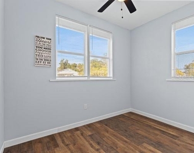234 W Magnolia Street - Photo Thumbnail 12