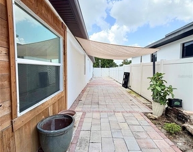 5160 70th Avenue N - Photo Thumbnail 21