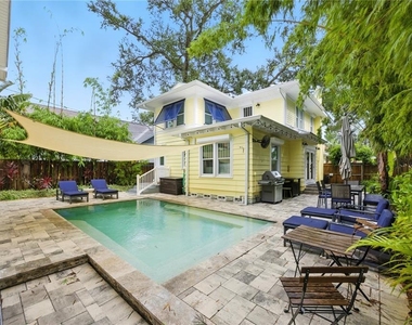 221 13th Avenue Ne - Photo Thumbnail 1