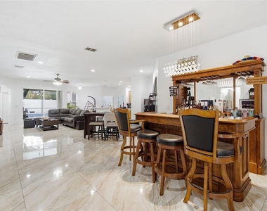 508 Debra Drive - Photo Thumbnail 3