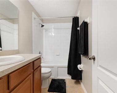 37678 Aaralyn Road - Photo Thumbnail 15