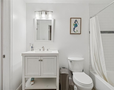 1006 E 26th Avenue - Photo Thumbnail 15