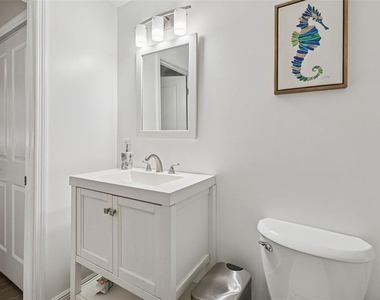 1006 E 26th Avenue - Photo Thumbnail 17