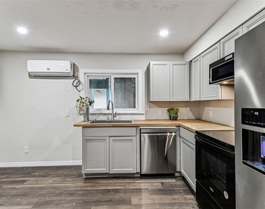 1006 E 26th Avenue - Photo Thumbnail 37