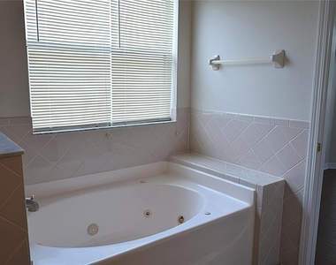 4222 Balington Drive - Photo Thumbnail 28