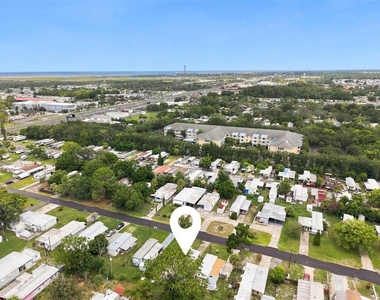 7130 Commons Boulevard - Photo Thumbnail 24