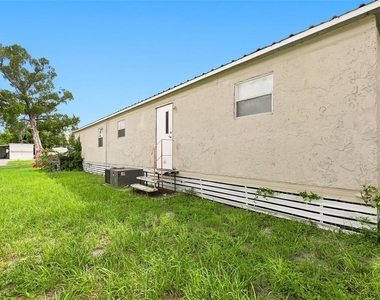 7130 Commons Boulevard - Photo Thumbnail 18