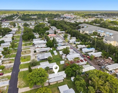 7205 Commons Boulevard - Photo Thumbnail 22