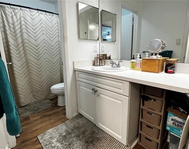 13289 Arbor Pointe Circle - Photo Thumbnail 16