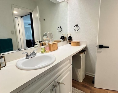 13289 Arbor Pointe Circle - Photo Thumbnail 17
