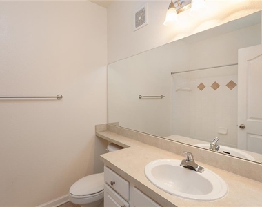 4207 S Dale Mabry Highway - Photo Thumbnail 12