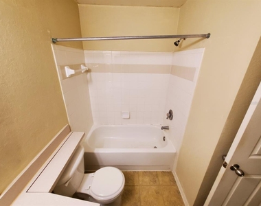 5903 Willow Ridge Drive - Photo Thumbnail 22