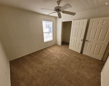 36106 Lake Chase Boulevard - Photo Thumbnail 25