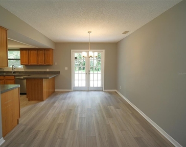 6005 Christy Lane - Photo Thumbnail 6