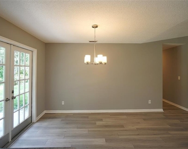 6005 Christy Lane - Photo Thumbnail 19