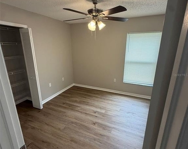 5316 Cottonwood Tree Circle - Photo Thumbnail 14